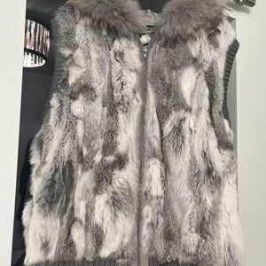 Luxurious Fur Vest with Gray Accents